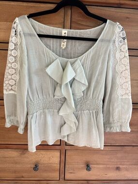 Anthropologie Floreat Sage Ruffle Front Lace Sleeve Blouse